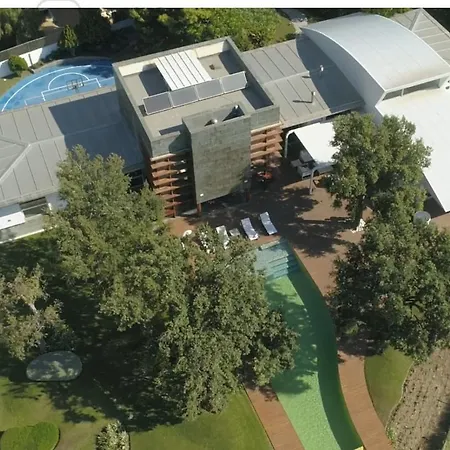 Villa Luxury 5 Bedroom *